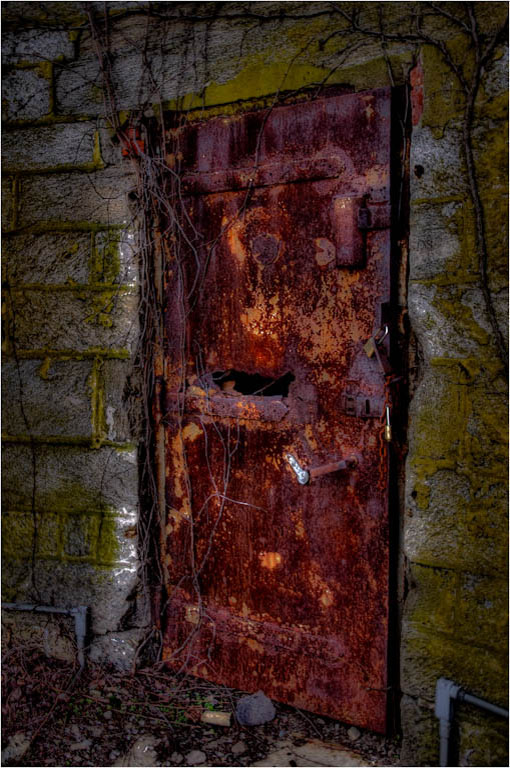20100417 ESP 4 5 6 IronDoor tonemapped Edit
